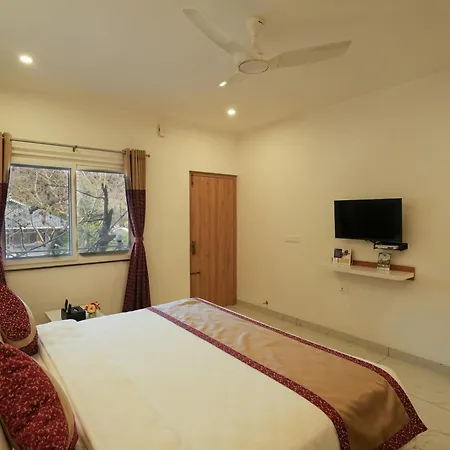 Mgm Whispering Wind'S Yelagiri-3
