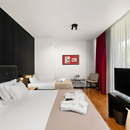 Axis Viana Business & Spa Hotel-3