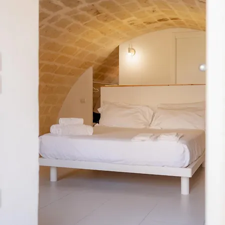 Endea Suite Rooms & Lounge Spa-2