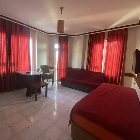 Lavinia Apart & Hotel-2