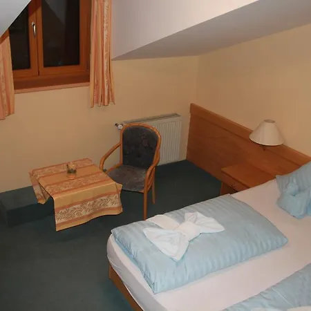 Landgasthaus&Hotel Kurfer Hof-2