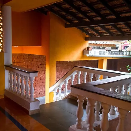 Papa Jolly Eco Resort-Near Morjim Beach-3
