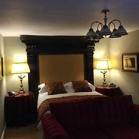 The Brownlow Arms Inn-2