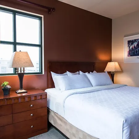 Inn At Cherry Creek-3