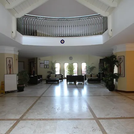 Club Aida-2