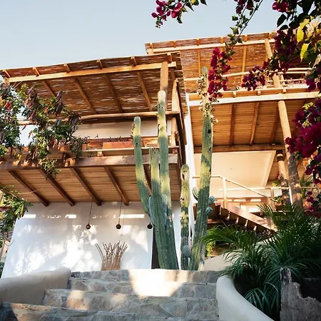 El Alquimista Yoga Spa-2
