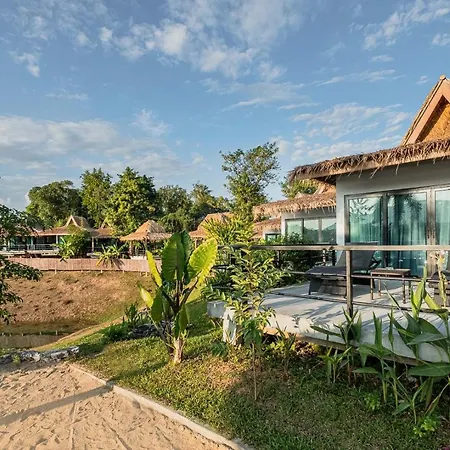 The Sanctuary Nam Ngum Beach Resort-2
