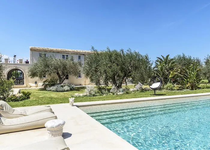 Hotel Jacuzzi: Zahir Country House Boutique Hotel Noto