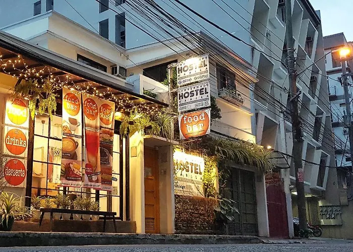 The Hostels Crossroads Manila