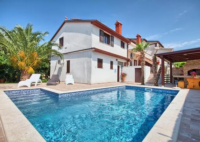 All Vacation Rentals Villa Stinjan