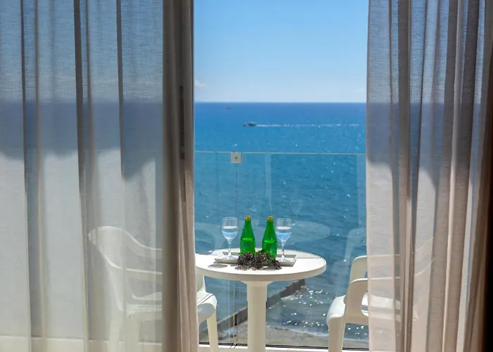 Hotels with a view Costantiana Beach Apartments