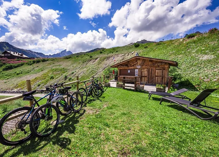Hôtel: Hotel 3 Etoiles -Restaurant Le Pilatus Courchevel