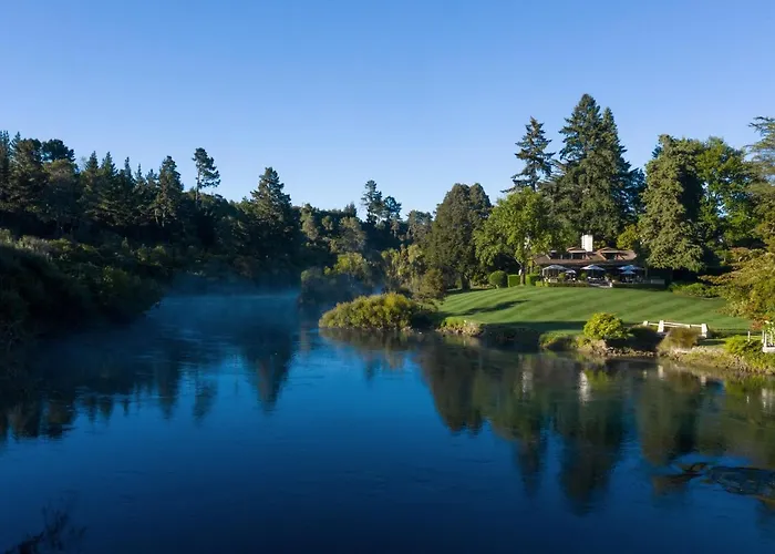 Your Cabin rentals Huka