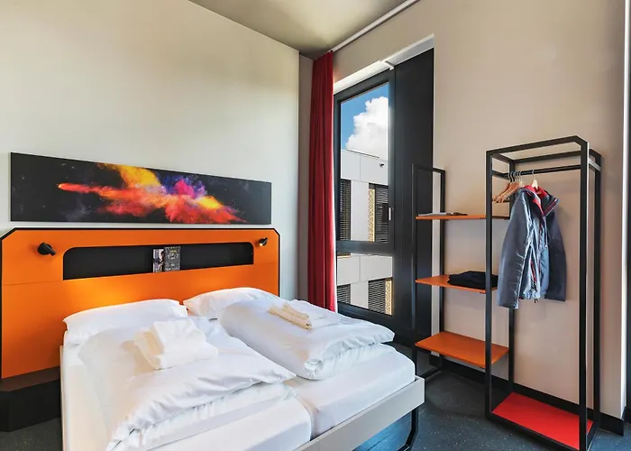 Hotel do aeroporto: Meininger Hotel Geneve Centre Charmilles