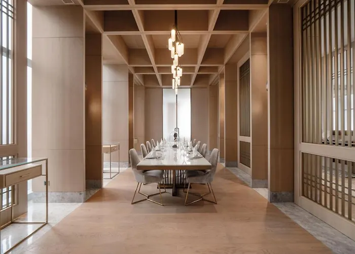Grand Bay Hotel Chengdu