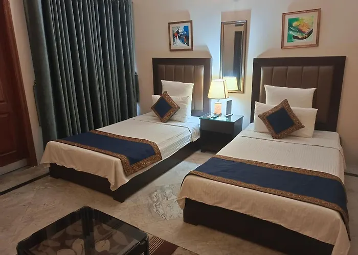 Gulberg Grand