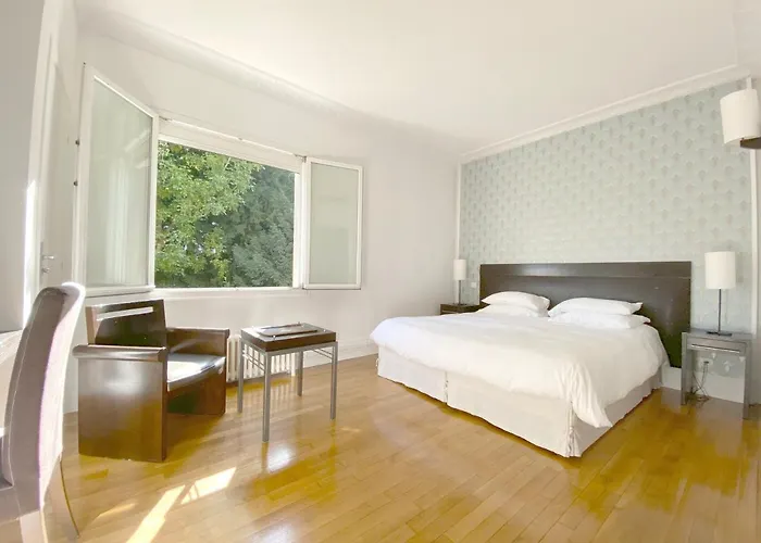Hotel 4 stelle: La Villa Paris - B&B