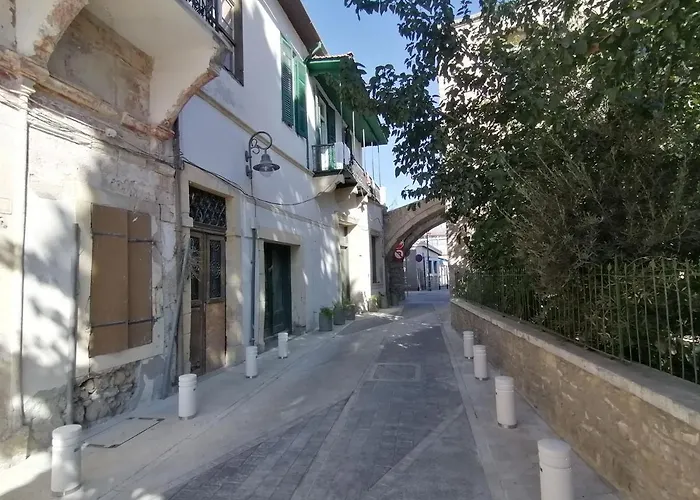 The Hostels Le Mat