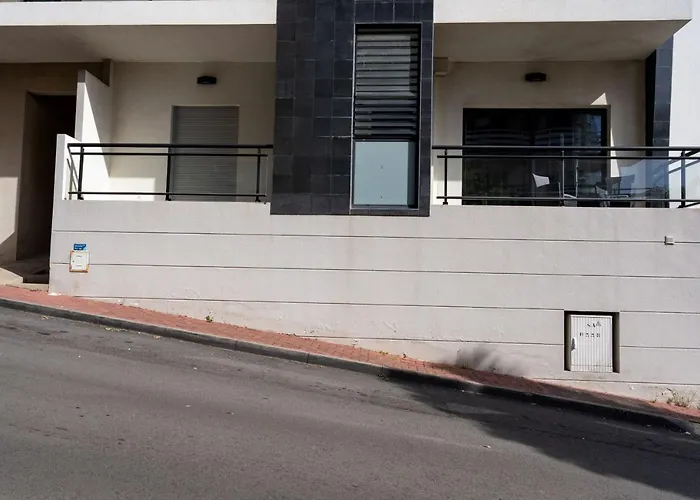 Hotel perto da faculdade: City View Apartment By Homie