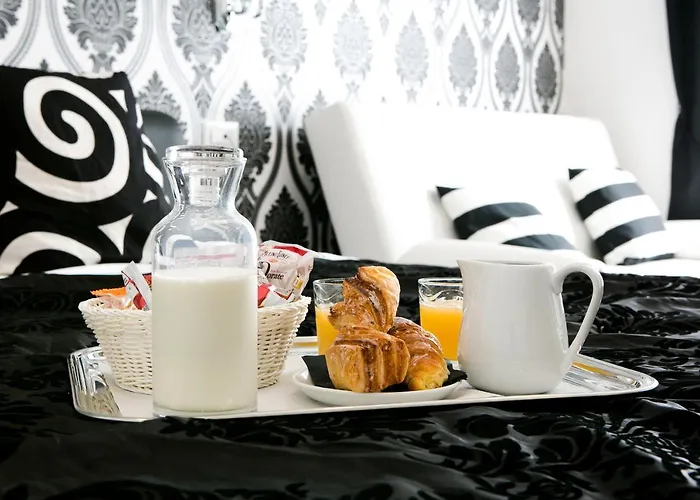 Resort: Rome Key Home