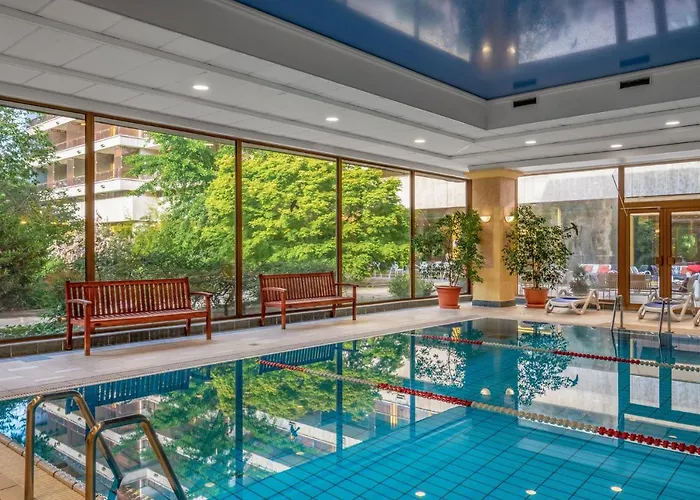 Ping Pong Hotel: Ensana Thermal Margaret Island