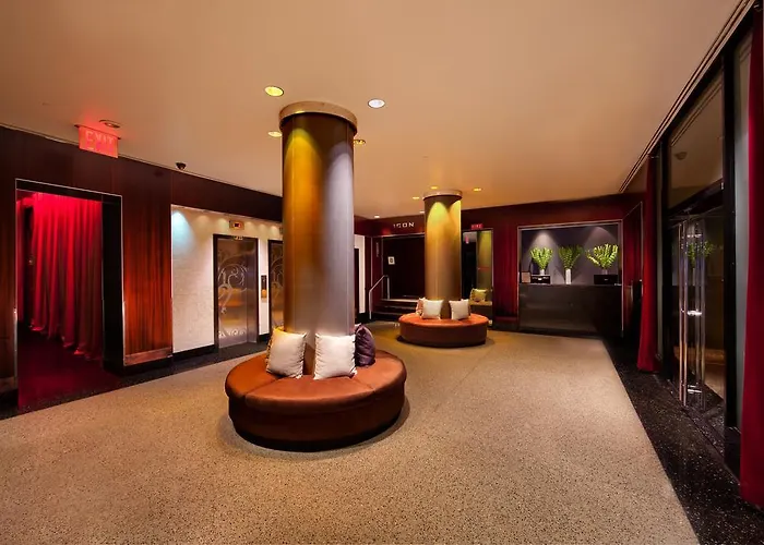 The Court - A St Giles Hotel