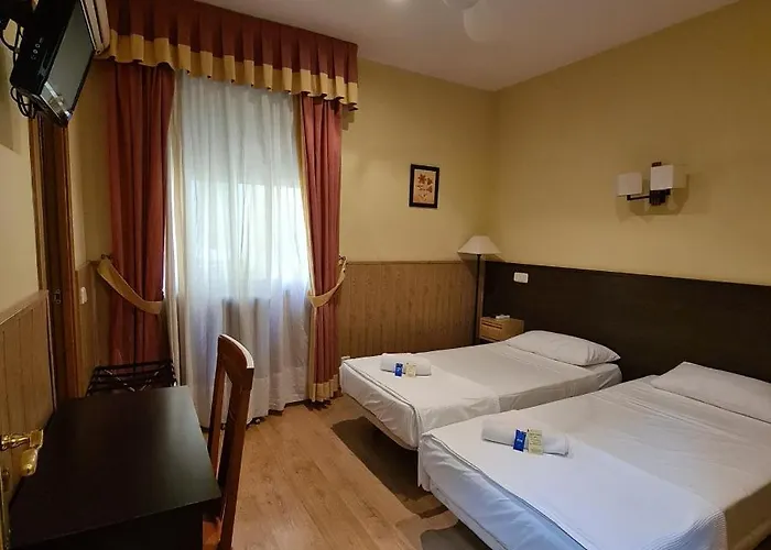 Pension Guide Hostal Oporto