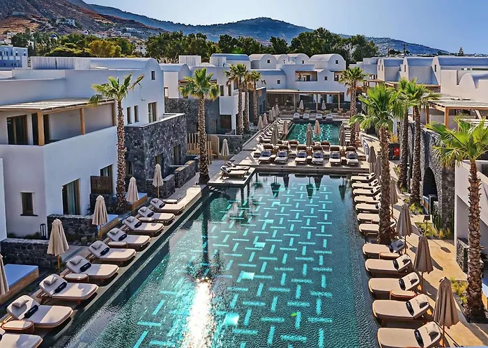 Radisson Blu Zaffron Resort, Santorini (Adults Only)