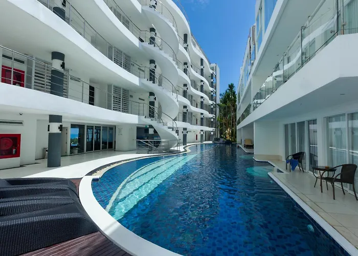 Vacation rental: Sunset Plaza By Resava