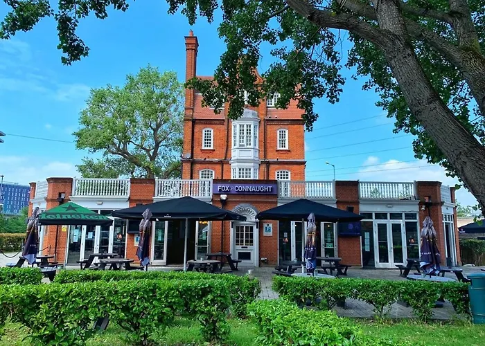 Bed and Breakfast Fox Connaught London Excel