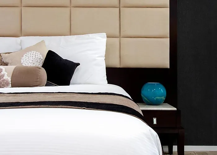 Vr Queen Street & Suites