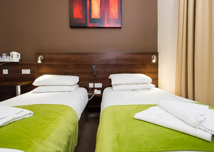  Marble Arch Inn