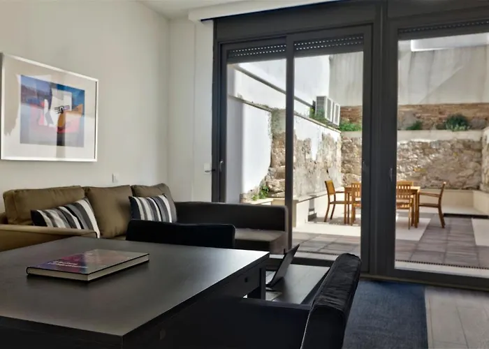 Apartamentos Med Ramblas