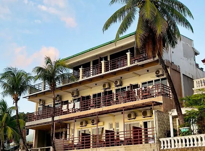 Hotel: Rosanna'S Pension