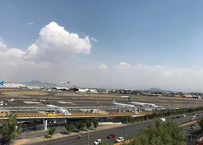 Hotel cerca del colegio: Hotel Aeropuerto