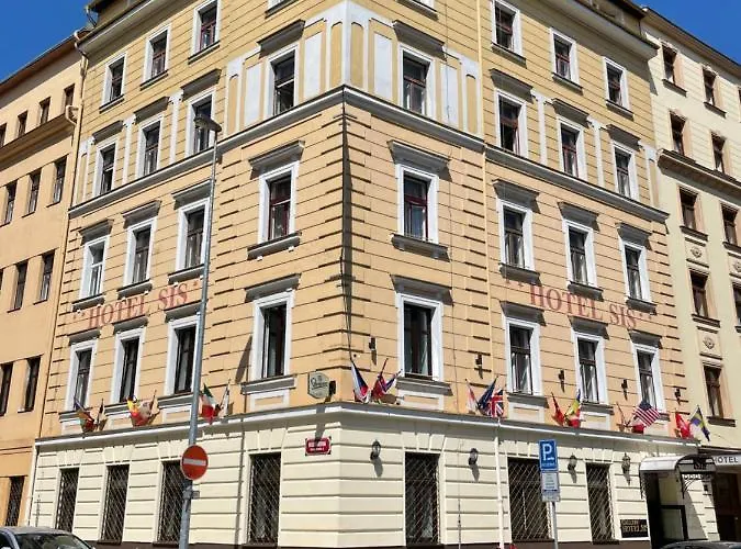 3-Sterne-Hotel: Gallery Hotel Sis