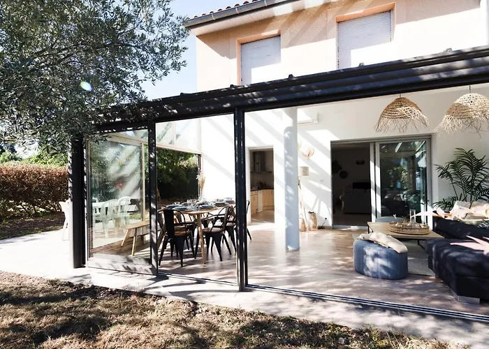 Guilhermy - Maison Contemporaine Avec Jardin
