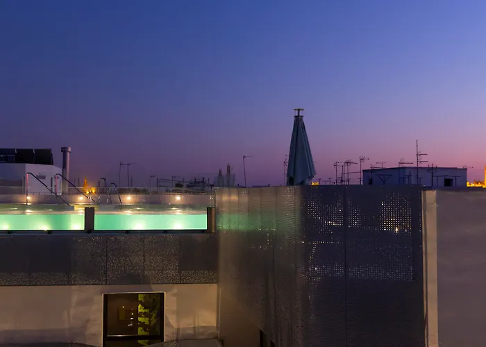 Hotel Macià Sevilla Kubb