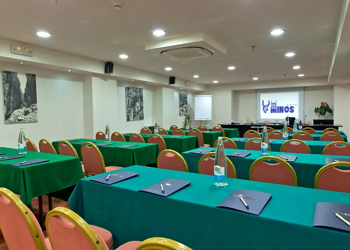 Hôtel pour familles: Minos Hotel
