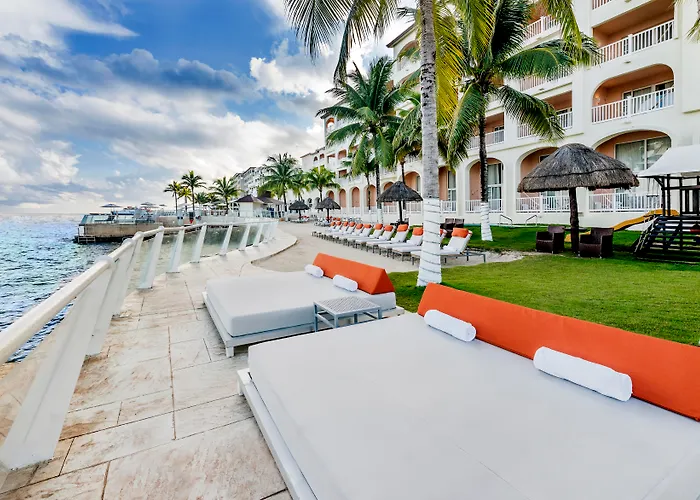 Cozumel Palace