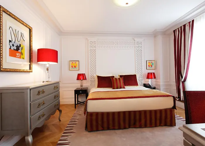 Majestic Hotel Spa - Champs Elysees