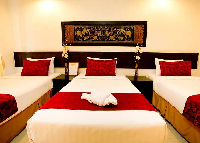 Family resorts Sinsuvarn Airport Suite
