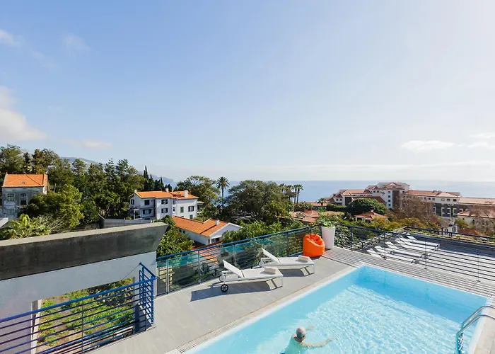  Terrace Mar Suite