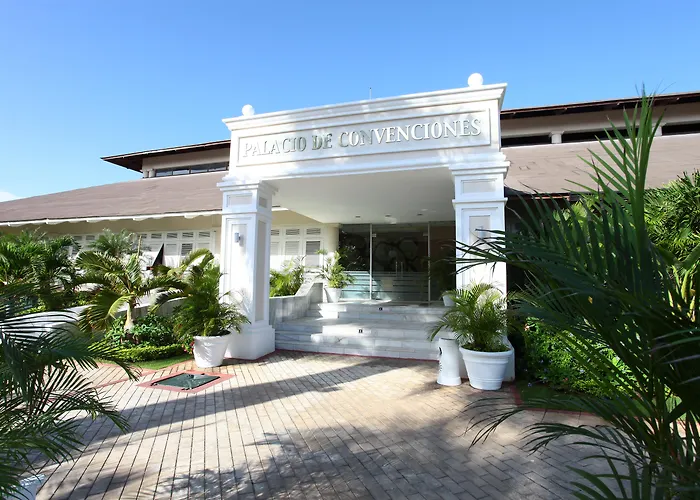 Hotel con vistas: Bahia Principe Luxury Esmeralda All Inclusive - Newly Renovated (Adults Only)