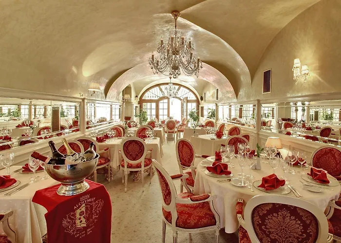 5 sterren hotel: Alchymist Grand Hotel And Spa