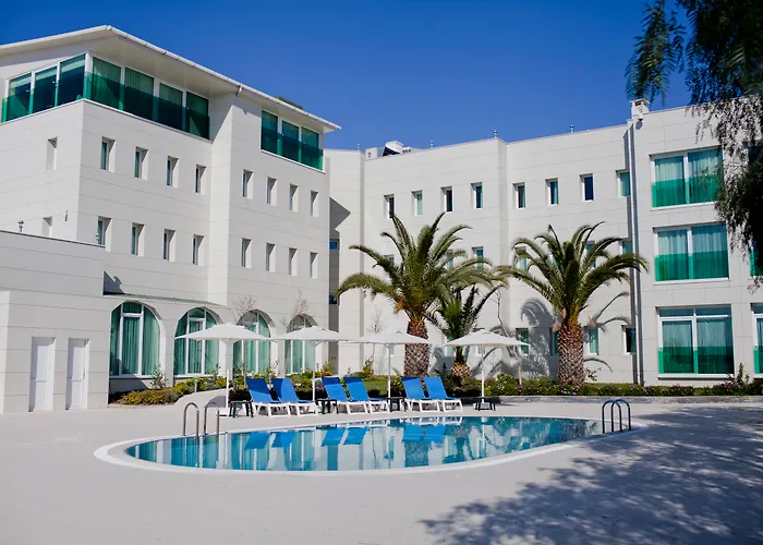 Dragut Point North Hotel
