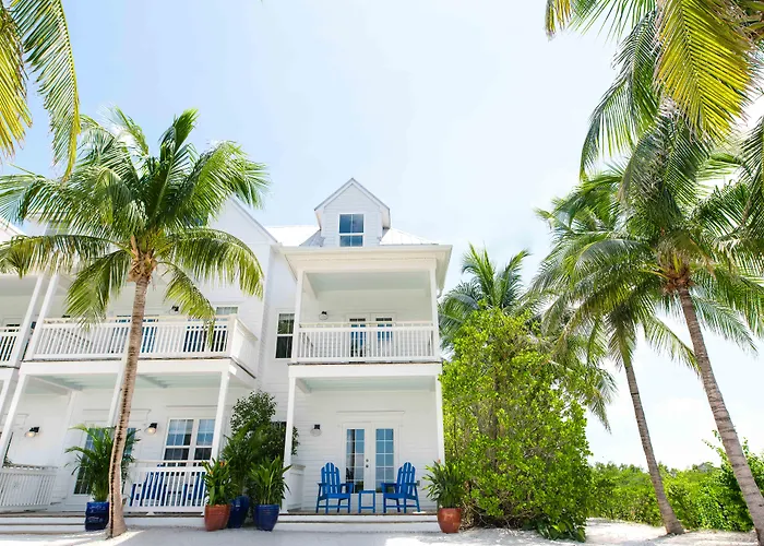 Beach hotel: Parrot Key Hotel & Villas