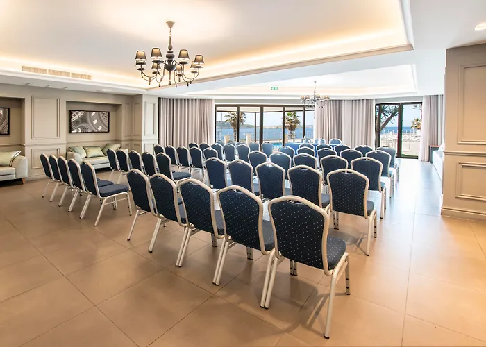 Hotel Am Doubletree By Hilton Malta