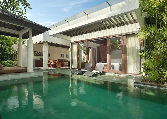 Central hotel: The Seminyak Beach Resort & Spa