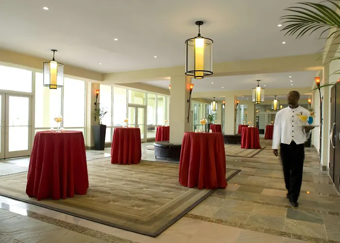 Hôtel de l'aéroport: Dreams Rose Hall All-Inclusive Resort & Spa